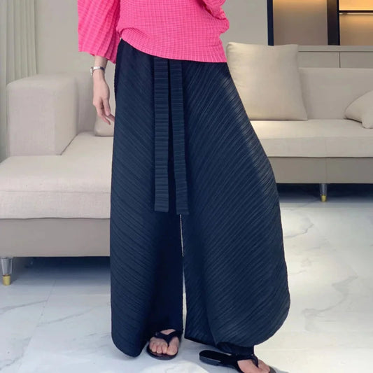 Truly Pleated High-Waisted Pants