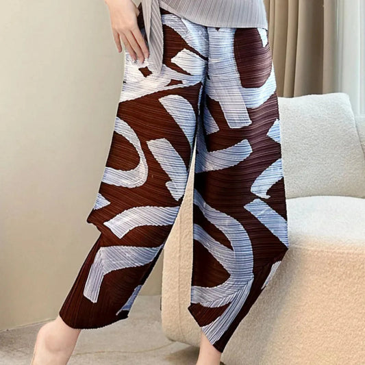 Luxury Pleated Cropped Trousers