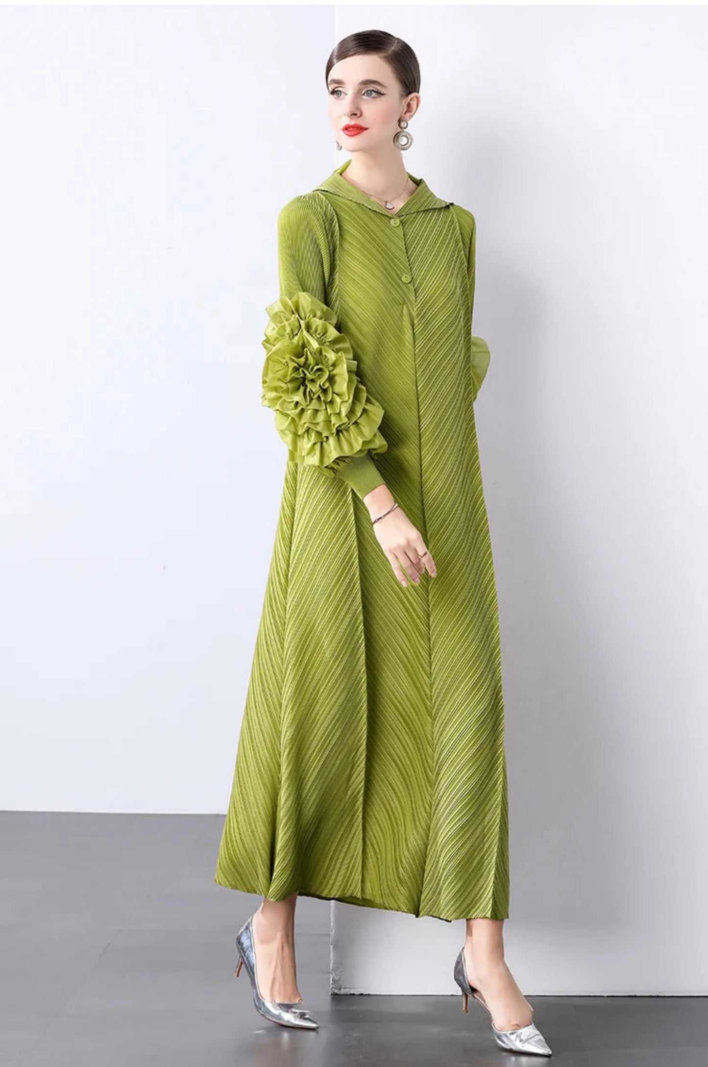 Plissé Pleated Long Sleeve Dress