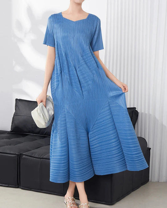 Truly Pleated Short Sleeve Dress