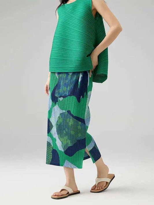 Premium Pleated Geometric Skirt