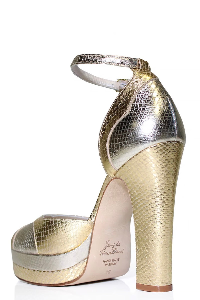 LILY PLATFORM BLOCK HEEL IN GOLD