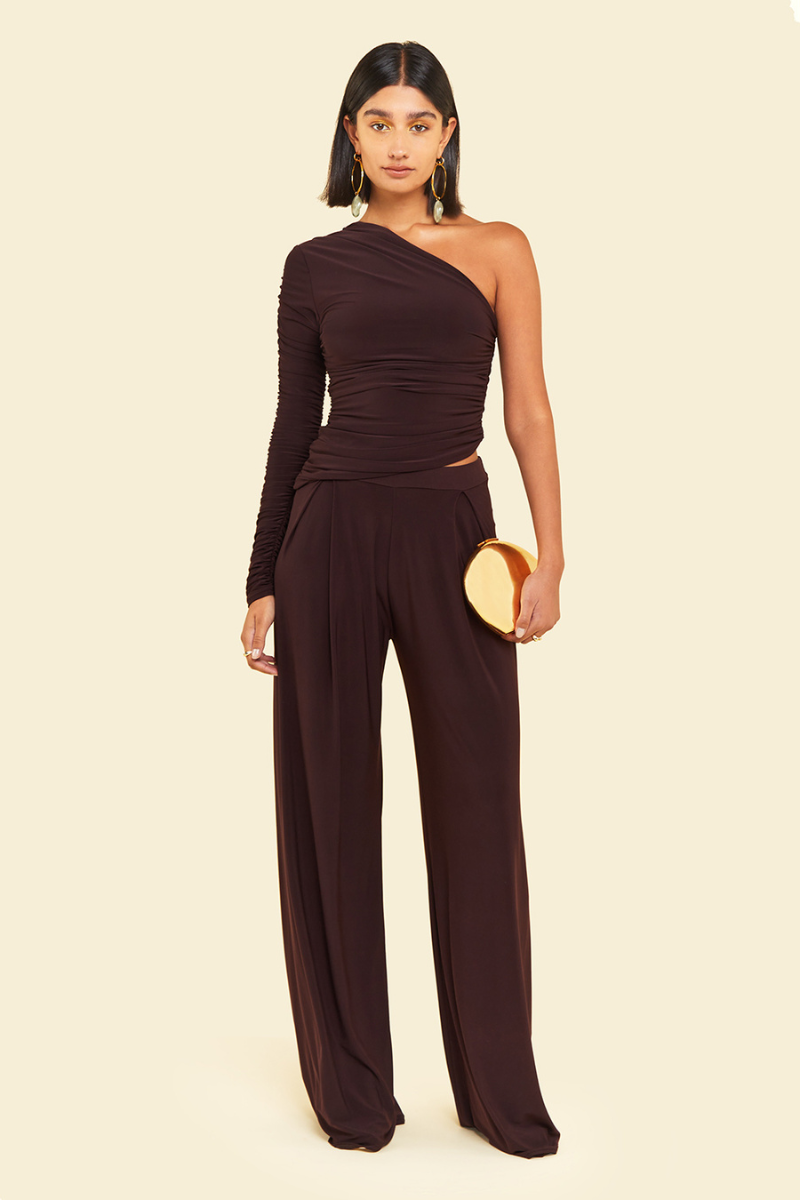NEPETA TOP AND PANTS SET IN BROWN
