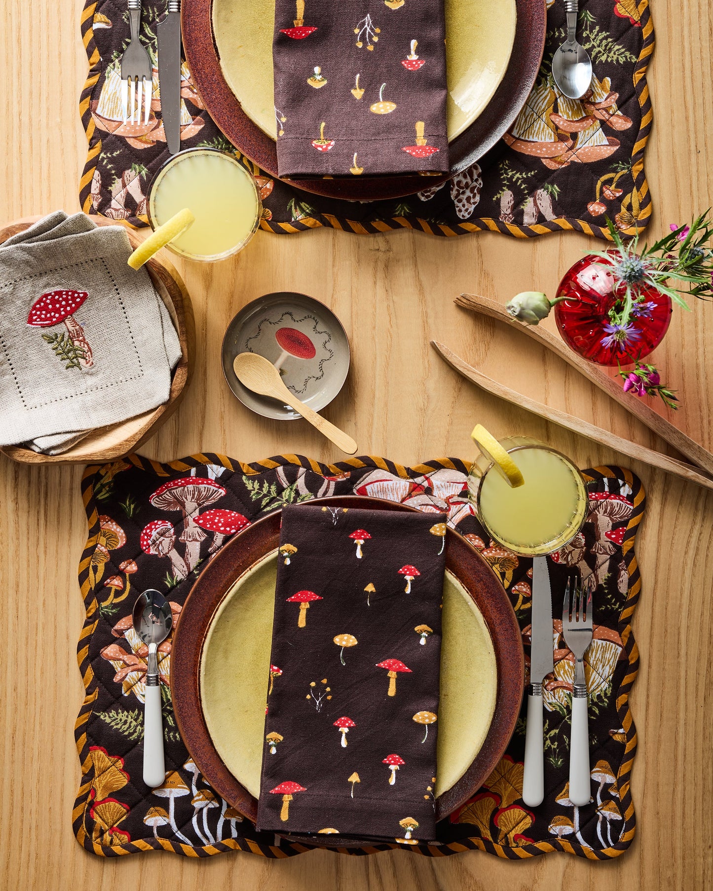 Mushroom Medley - Dinner Napkins Set of 4 - Truffle