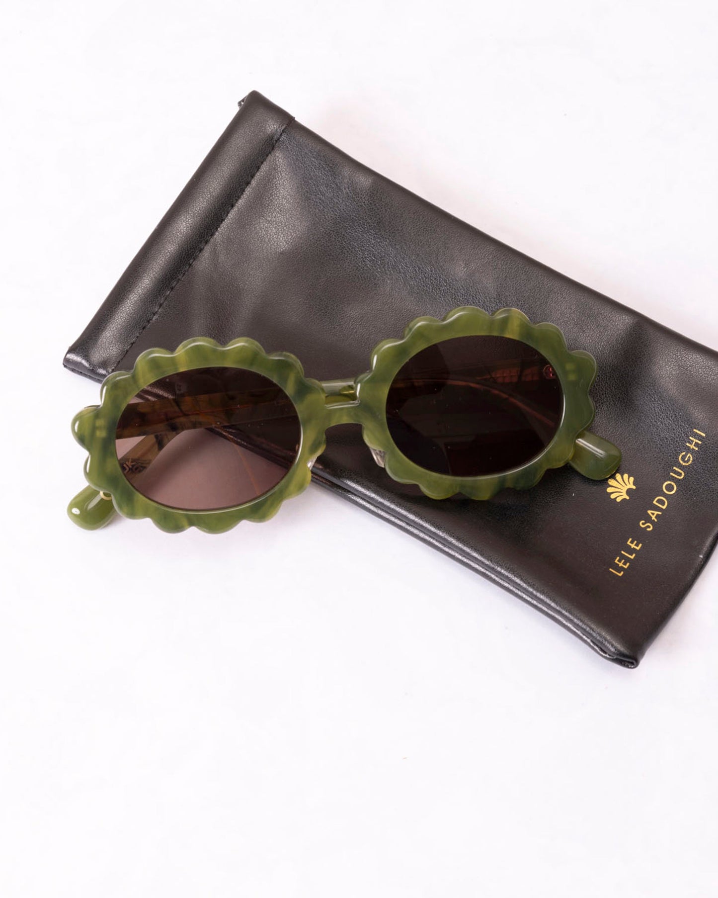 Green - Fern Green Daisy Oval Sunglasses - Lele Sadoughi