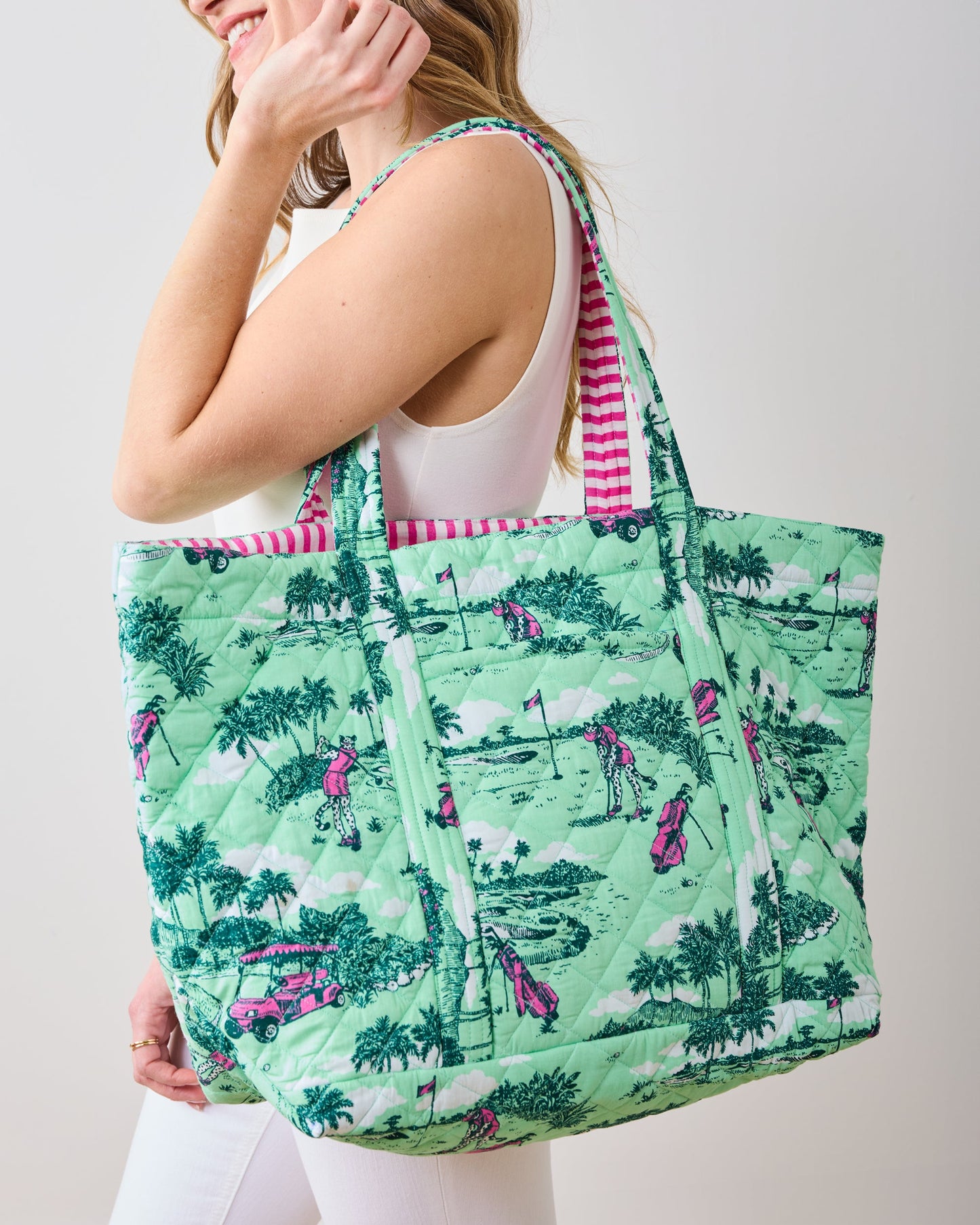 Golf Toile - Weekend Bag With Pouch - Putting Green