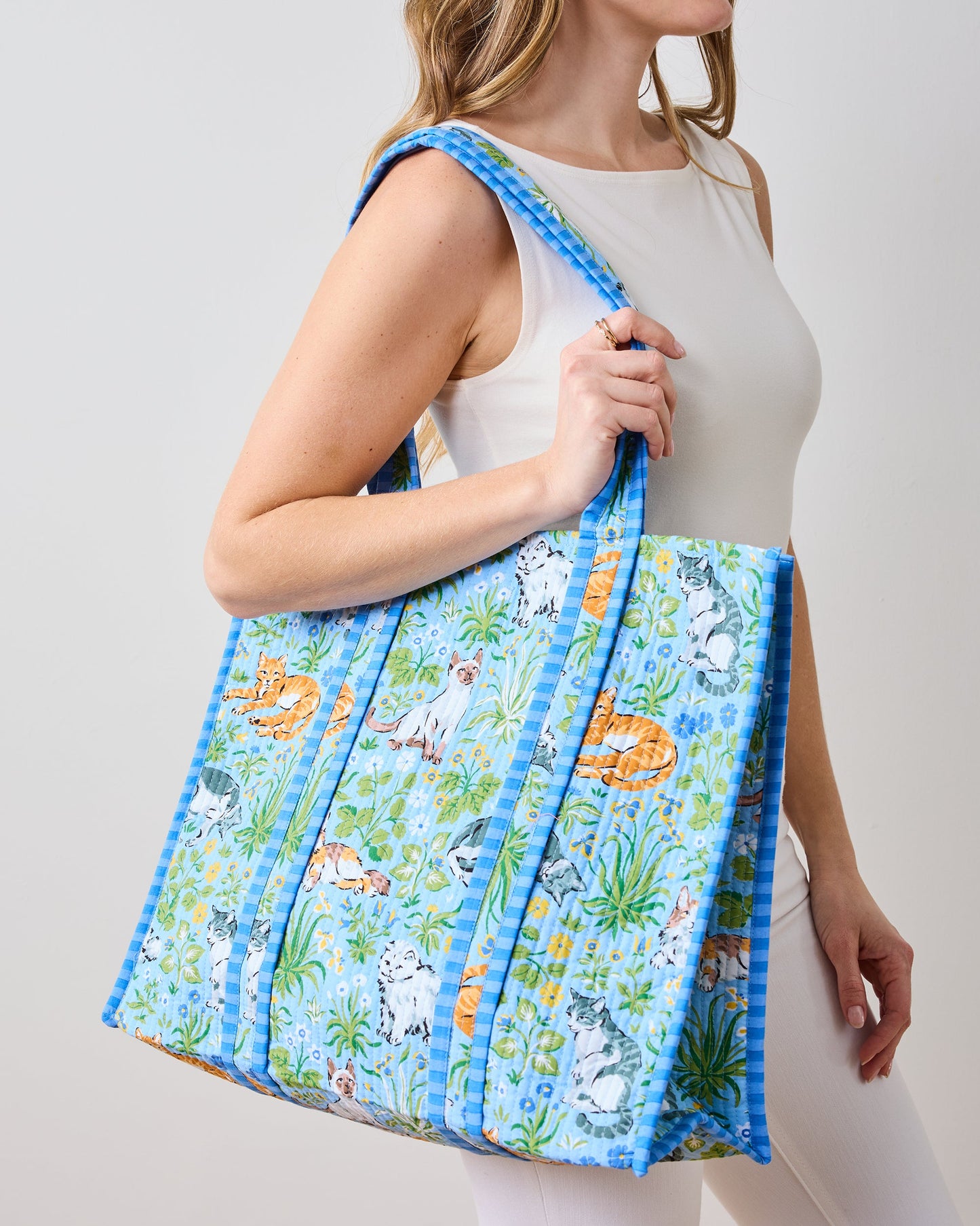 Must Love Cats - The Traveler Tote - Cornflower