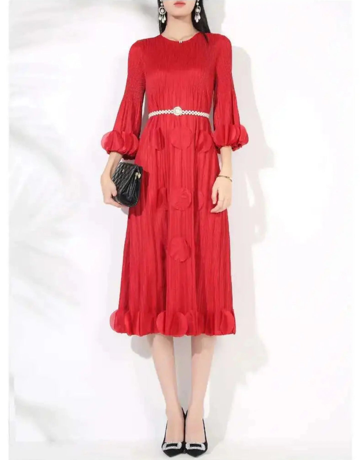 Premium Plissé 3/4 Sleeve Midi Dress
