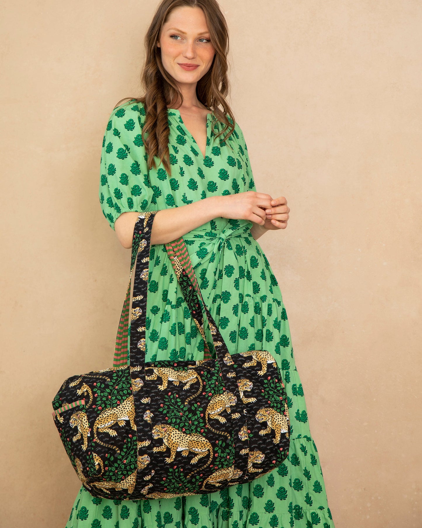 Bagheera - Quilted Duffle Bag - Ink