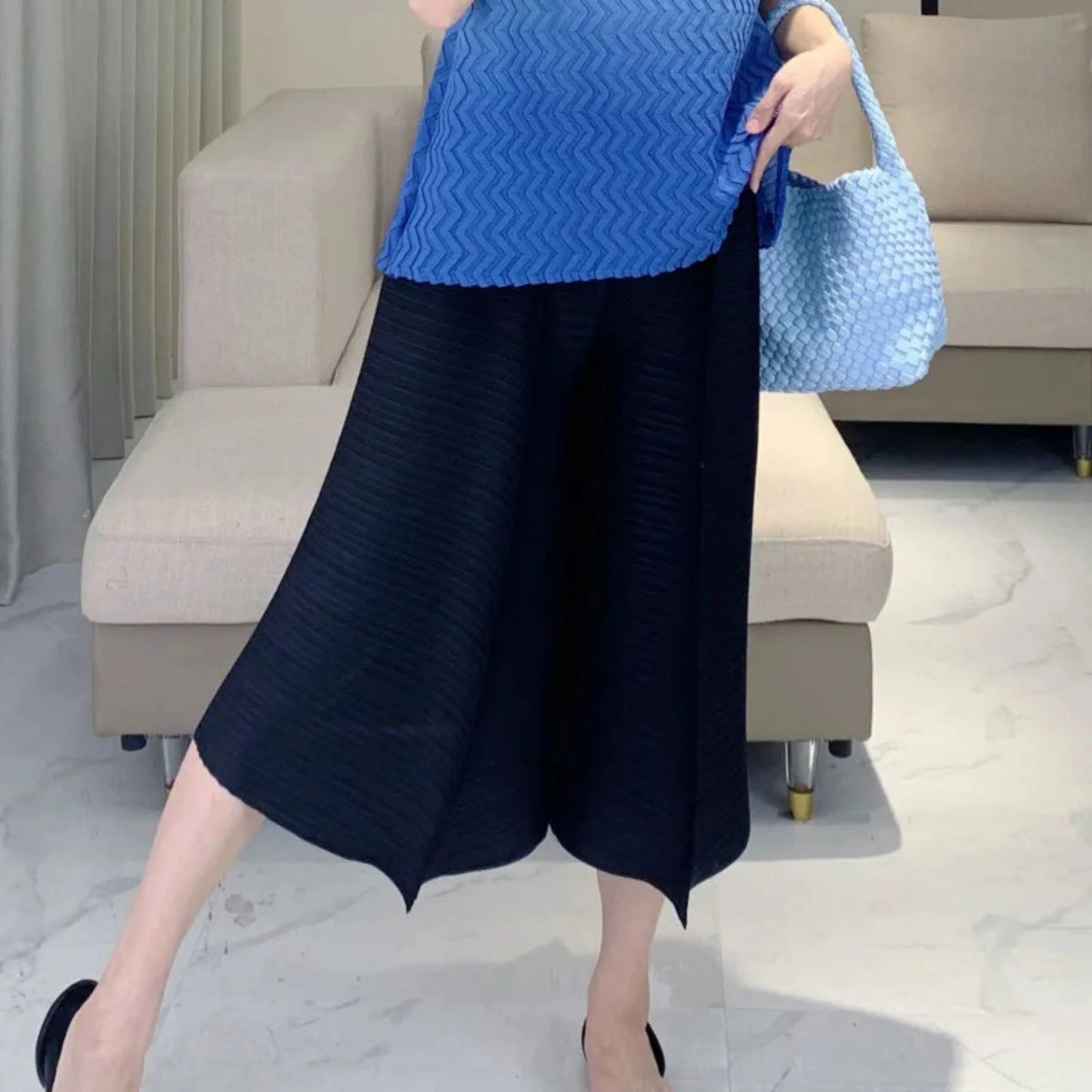 Casual Luxury Plissé Trousers