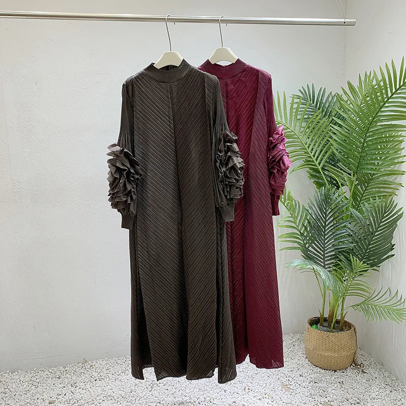 Women's Truly Pleated Oversized Midi Dress