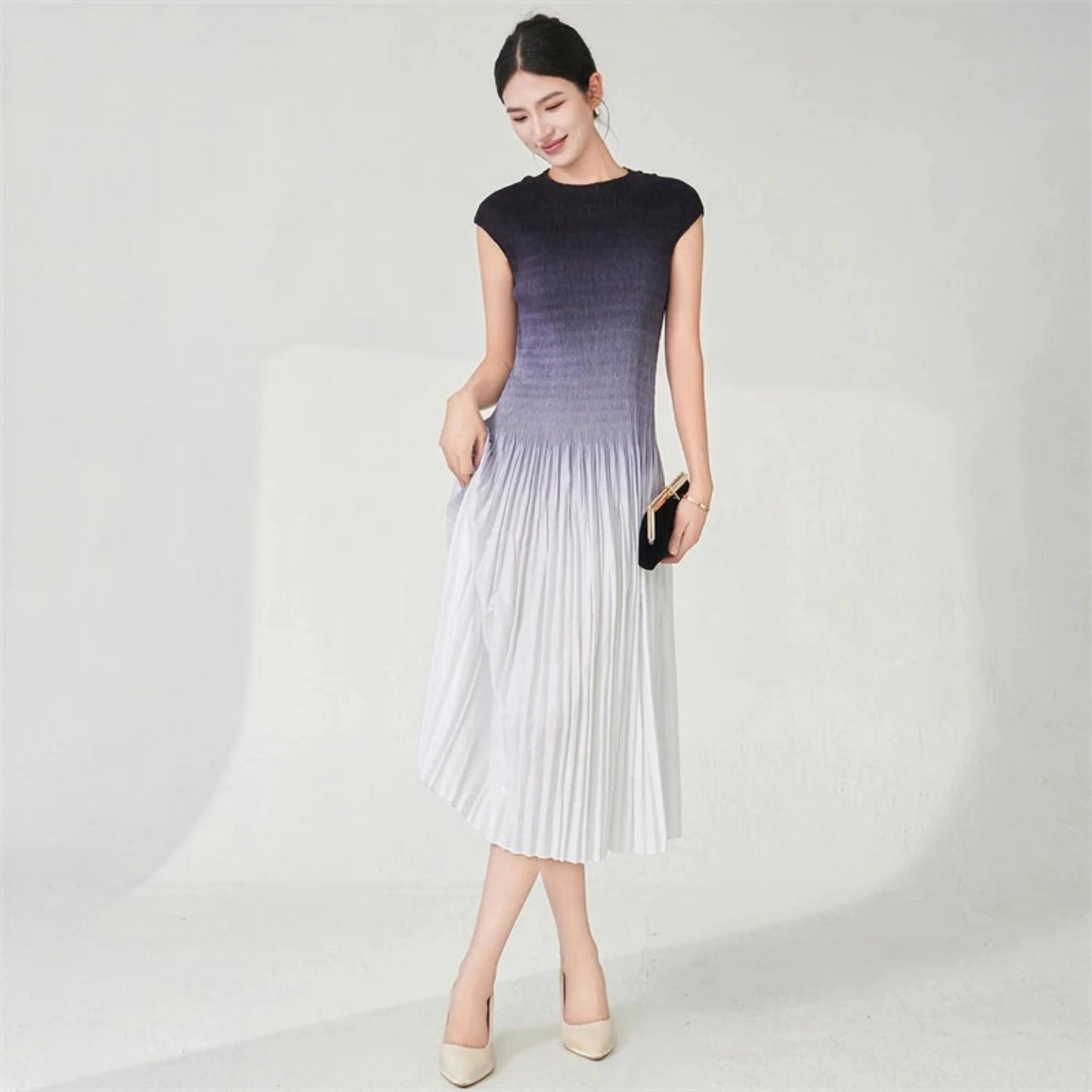 Designer Ombre Pleated Midi Dress