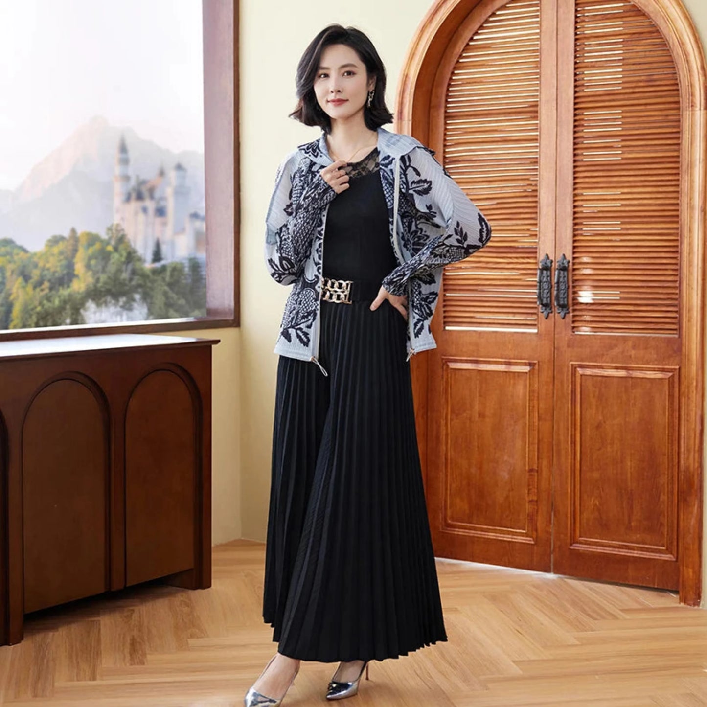Luxe Pleated Wide-Leg Culottes