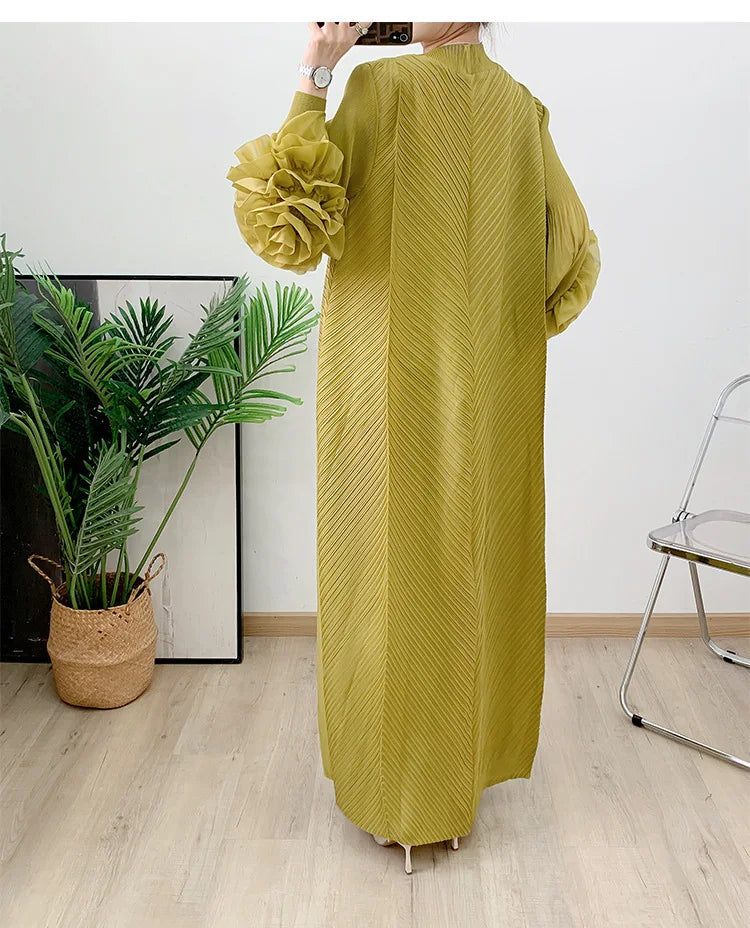 Women's Truly Pleated Oversized Midi Dress