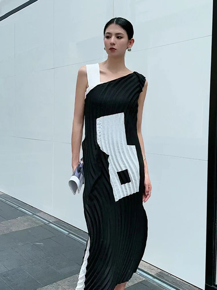 Minimalist Pleated Dress