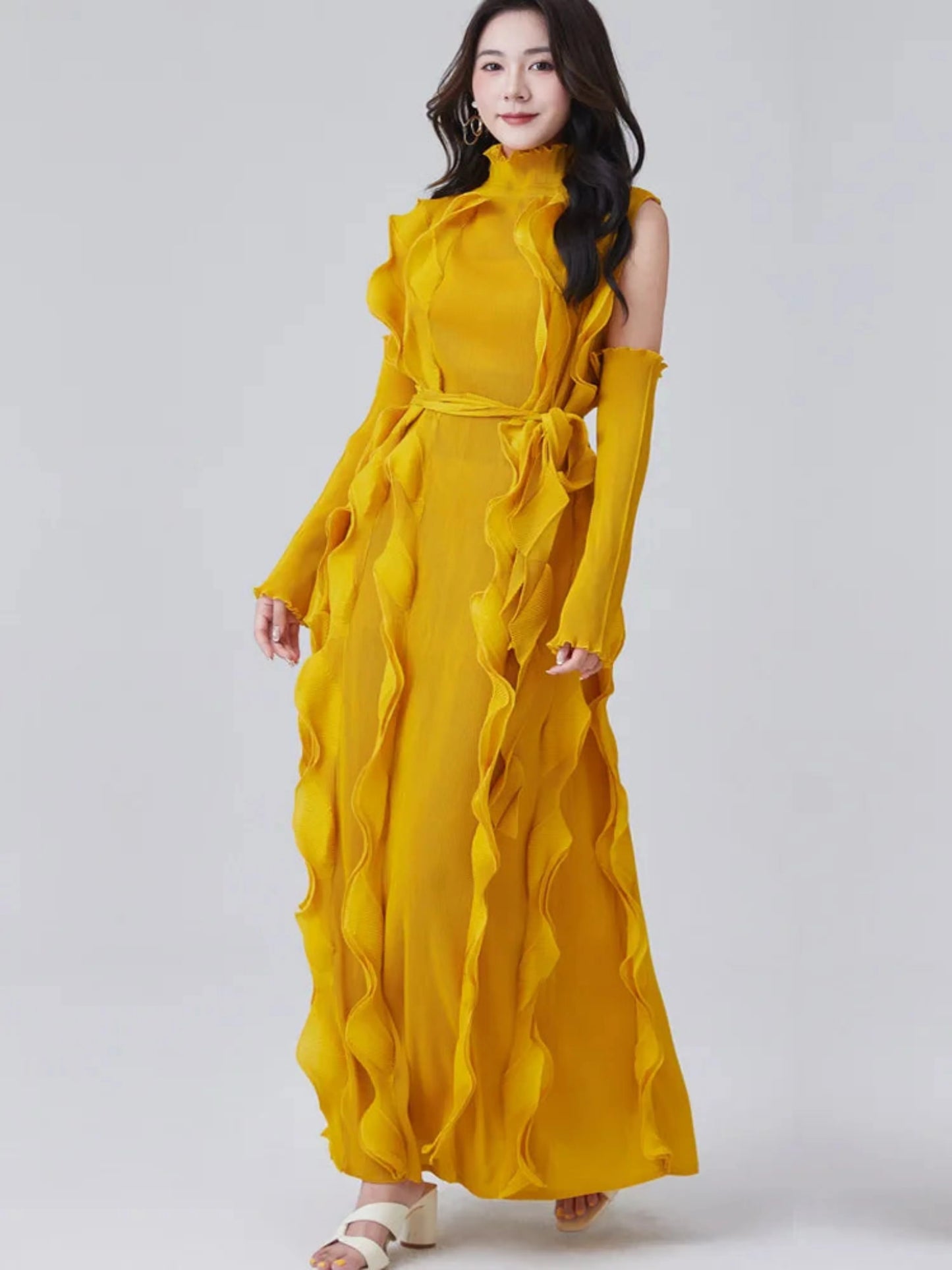 Truly Plissé Ruffle Sleeveless Dress