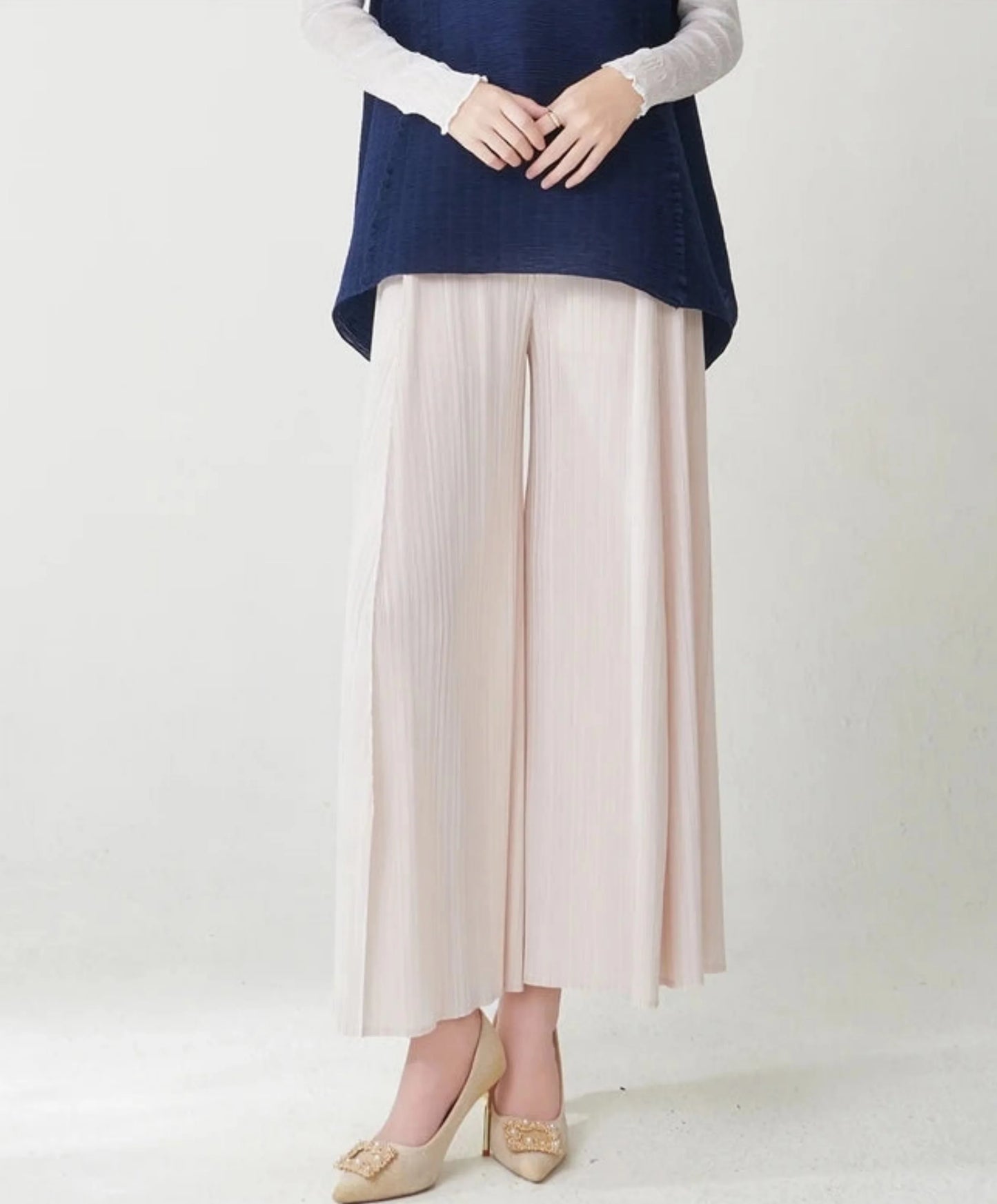 Luxury Pleated Wide Leg Pants
