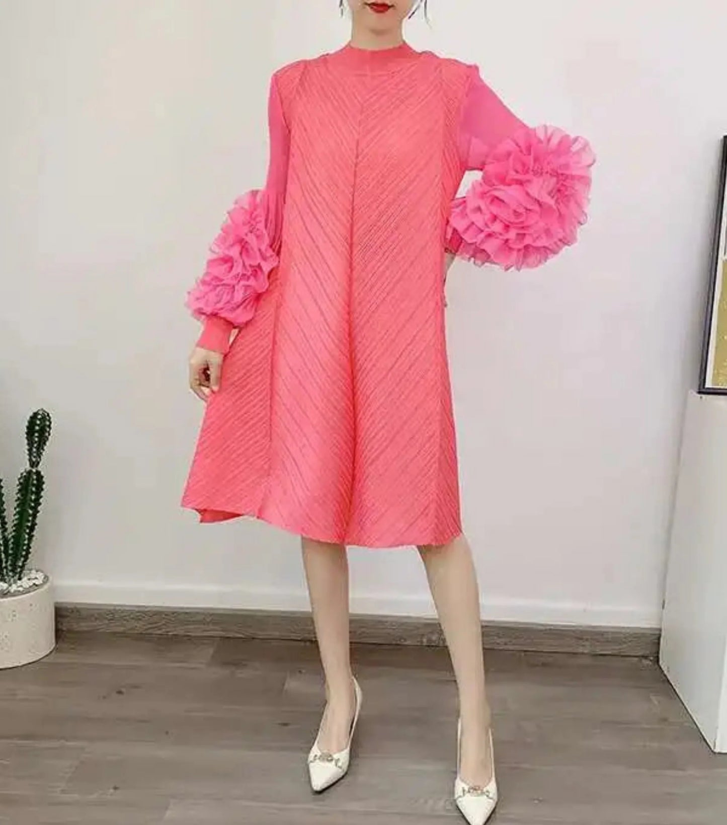 Luxury Pleated Floral Ruffle Dress