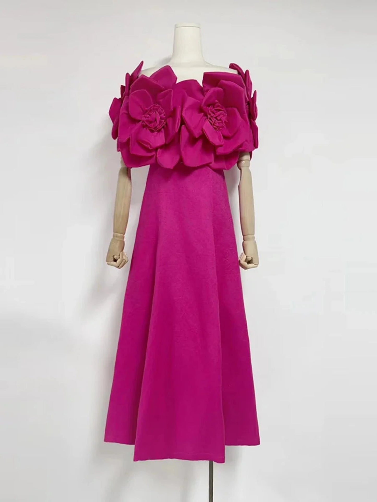 Luxury Off-Shoulder 3D Bloom Dress