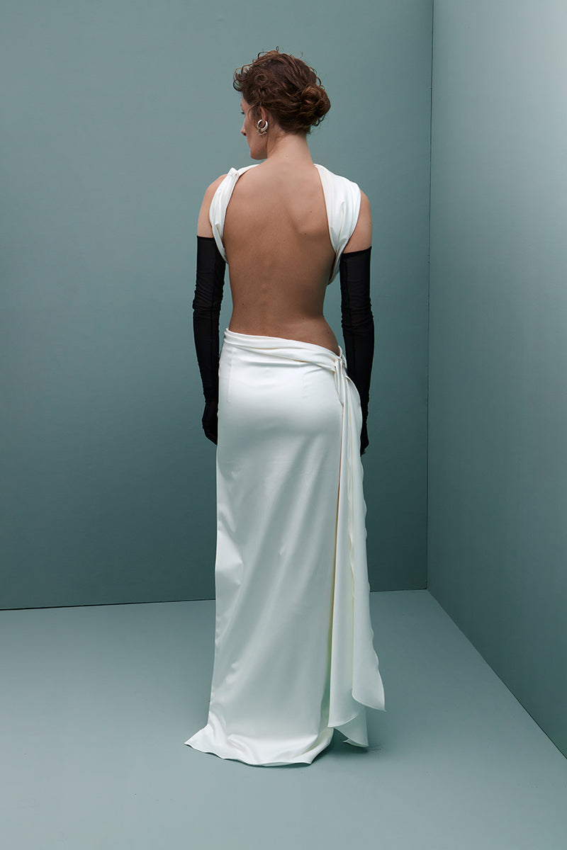 VENUS TOP AND SKIRT IN OFF WHITE