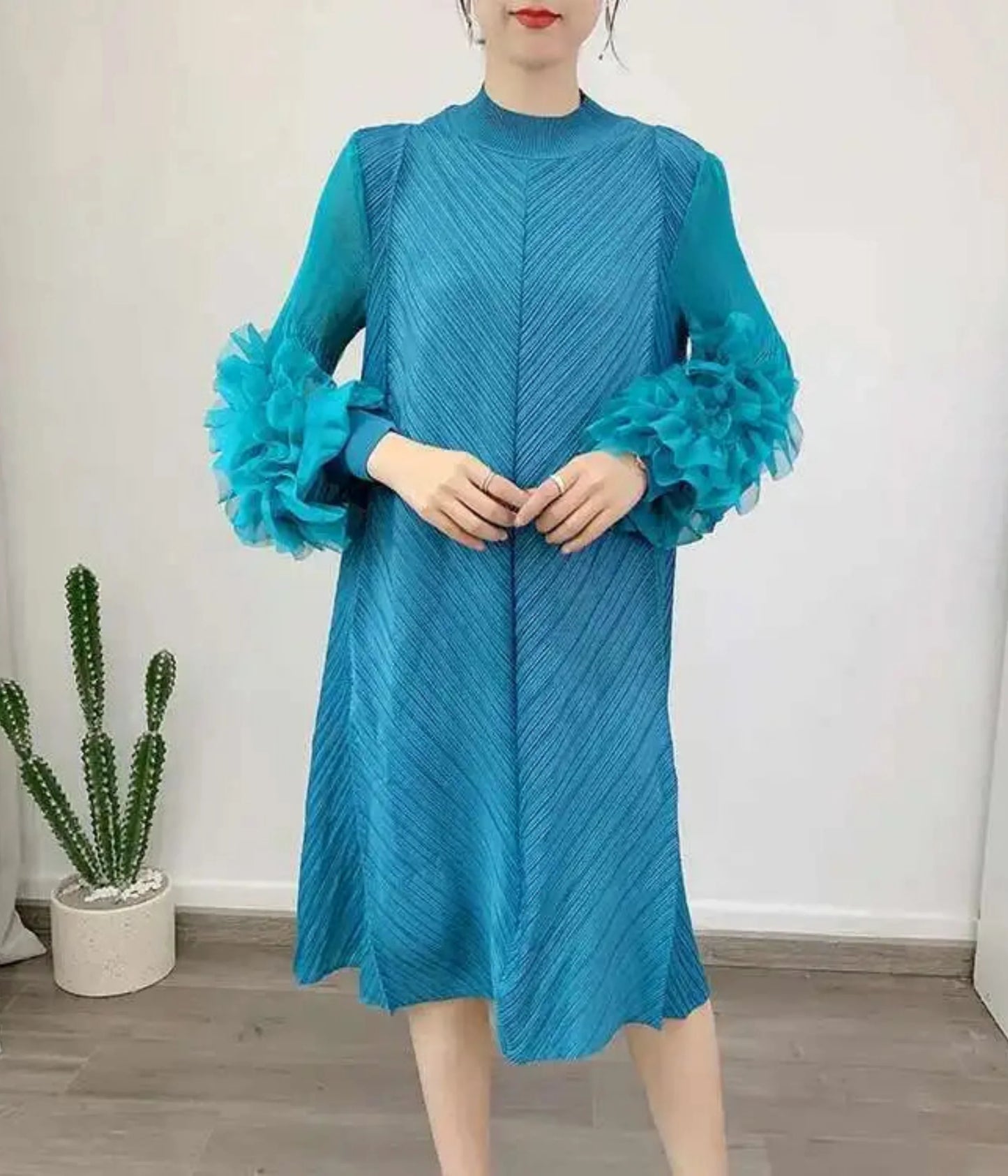 Luxury Pleated Floral Ruffle Dress