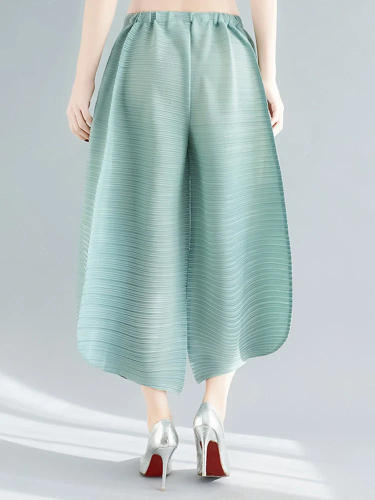 Luxe Japanese Plissé Pull On Trouser