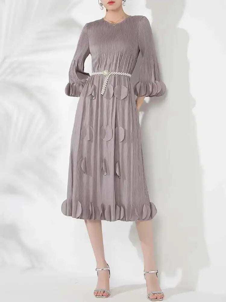 Premium Plissé 3/4 Sleeve Midi Dress