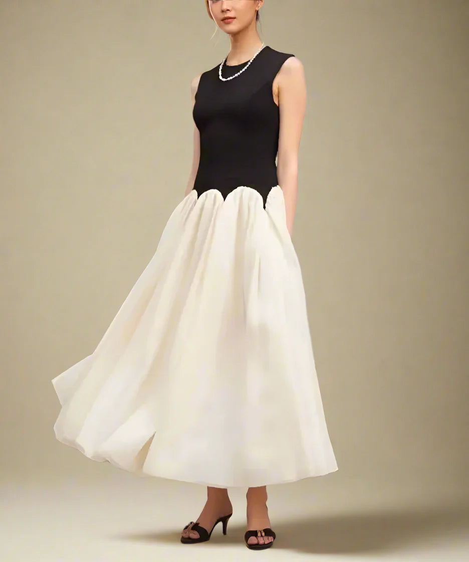 Elegant Scallop Sleeveless Dress