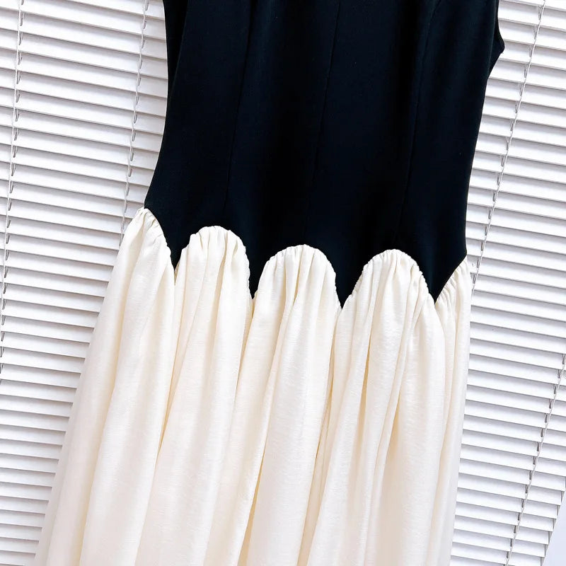 Elegant Scallop Sleeveless Dress