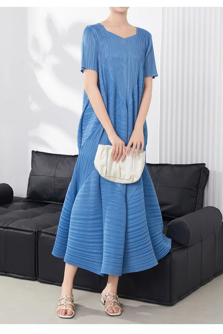 Truly Pleated Short Sleeve Dress