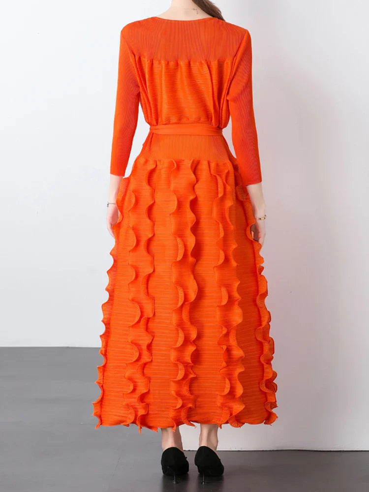 Chic Plissé Pleated Midi Dress