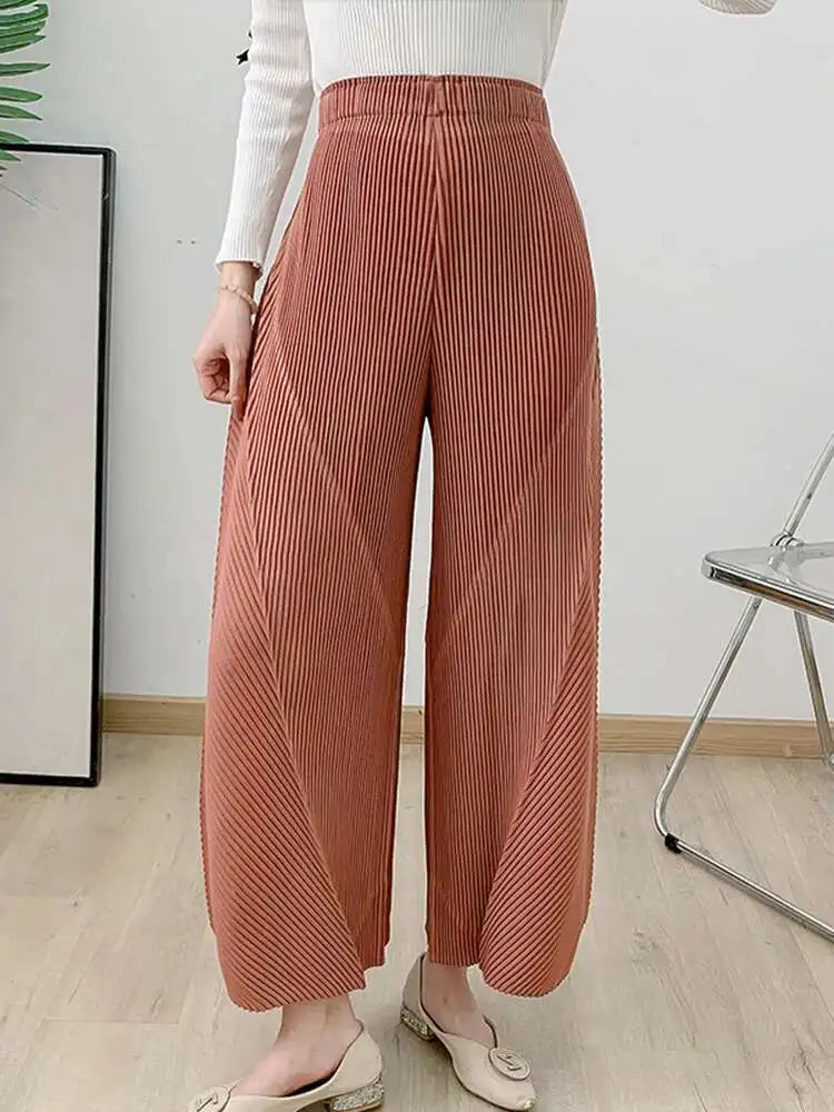 Plissé Pleated Wide-Leg Trousers