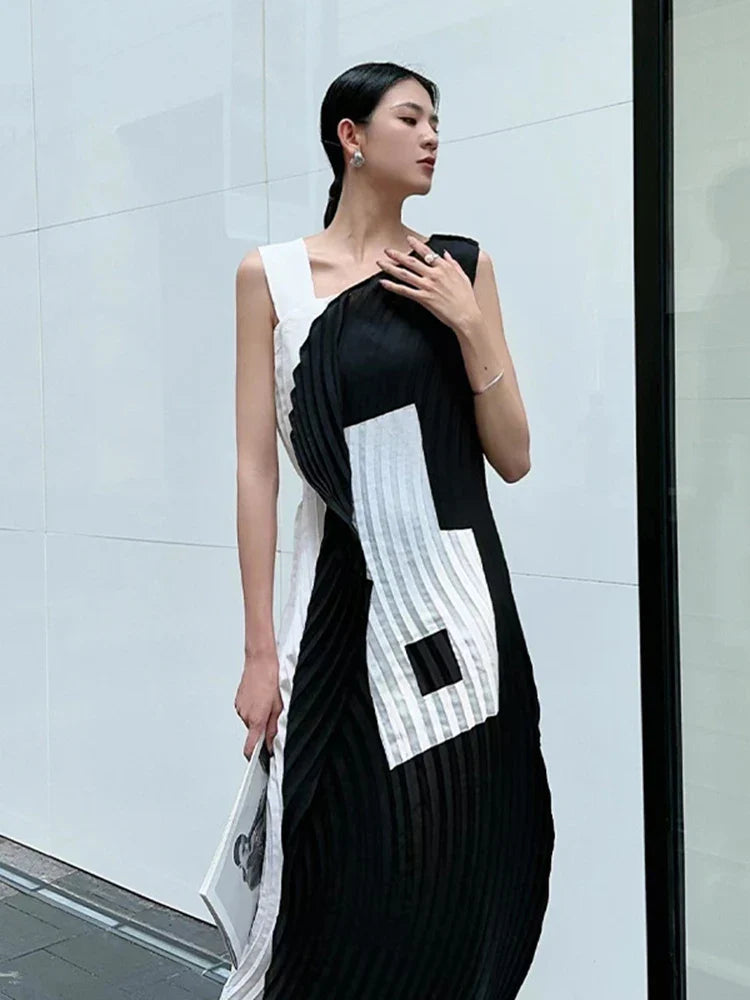 Minimalist Pleated Dress