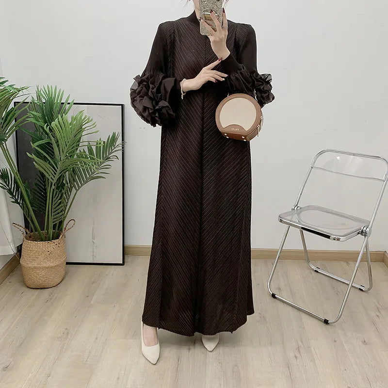 Women's Truly Pleated Oversized Midi Dress