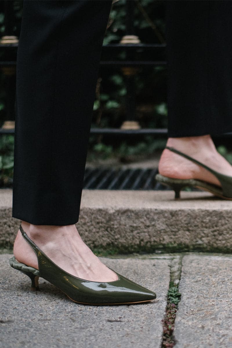 SILVANA GREEN PATENT-EFFECT SLINGBCK PUMPS