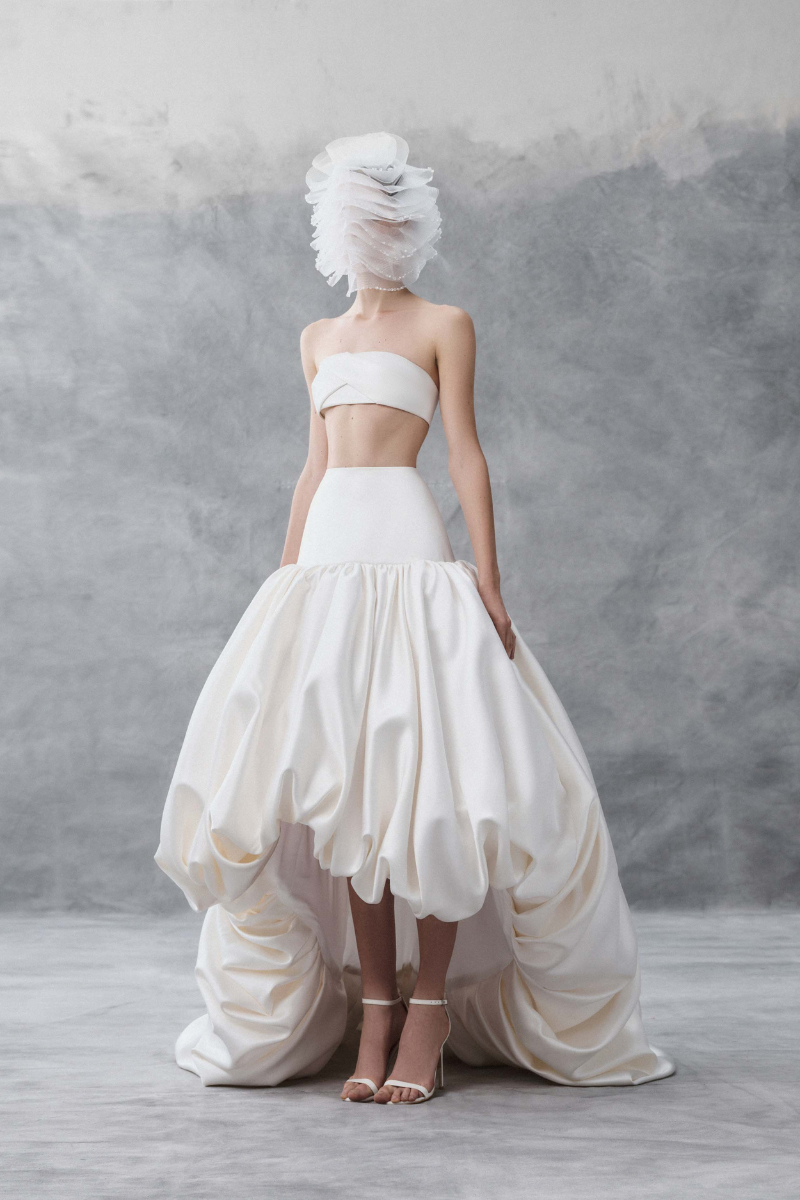 DRAPED BANDEAU TOP AND BALLOON SKIRT IN WHITE