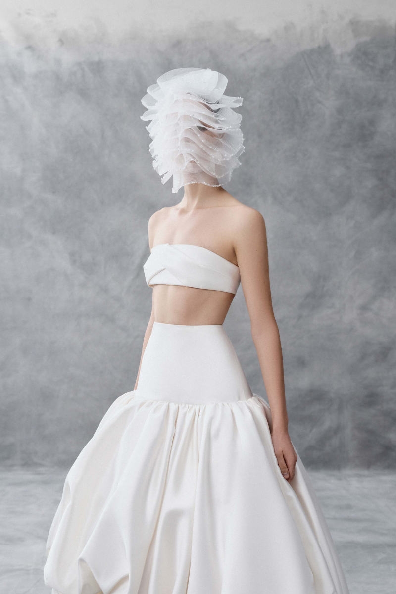 DRAPED BANDEAU TOP AND BALLOON SKIRT IN WHITE