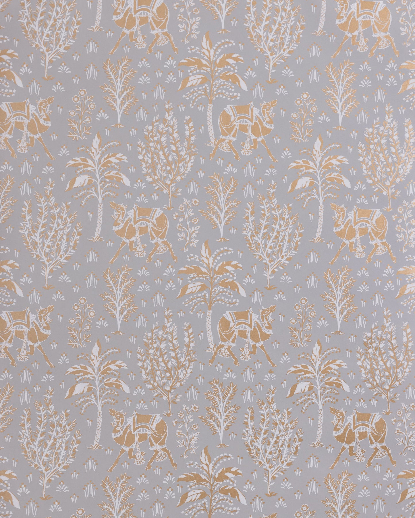 Camel's Courtyard - Wallpaper Double Roll - Pale Gray/Gold