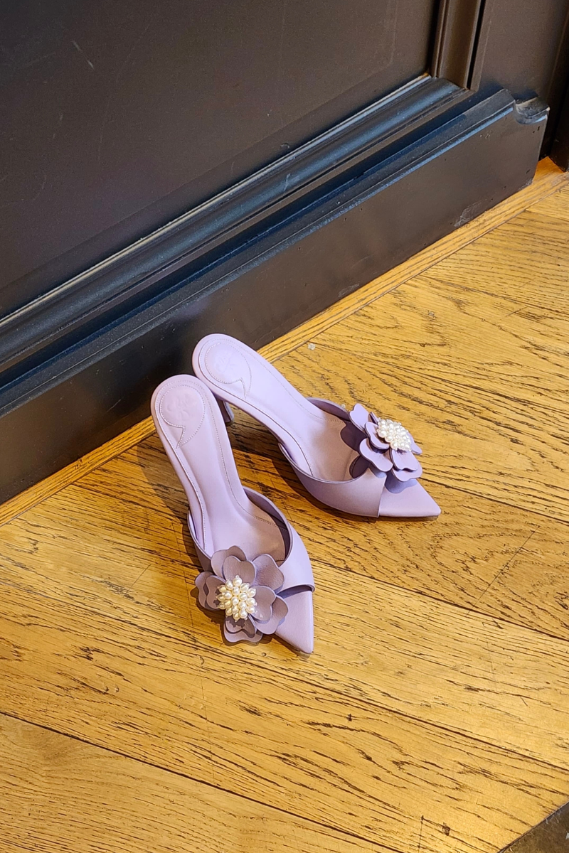 WENDY HEELS