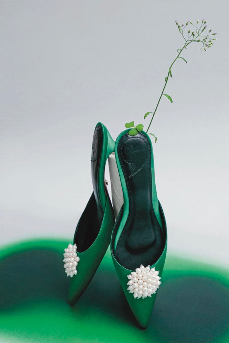 NALA FOREST GREEN KITTEN HEELS