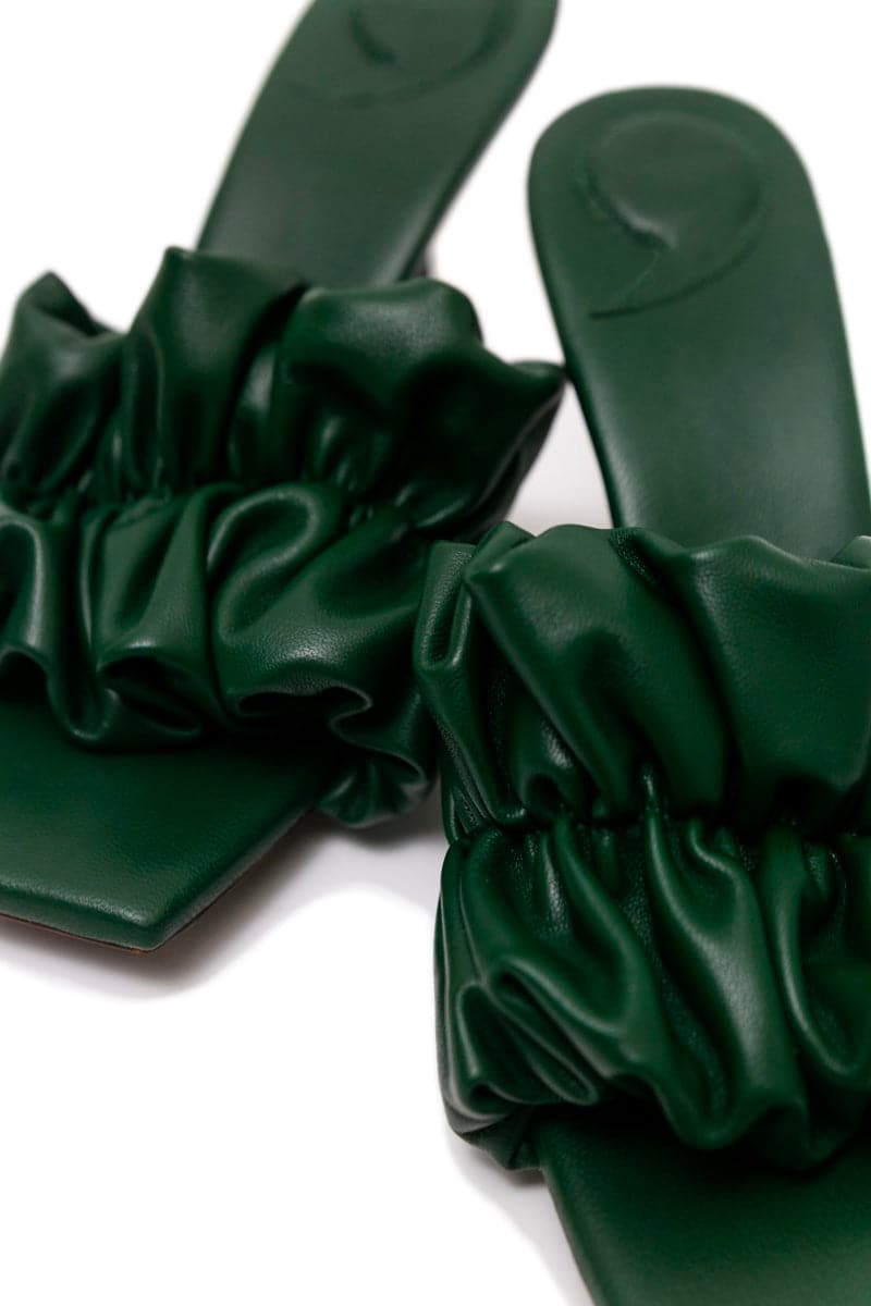 POPPY TOURMALINE GREEN MULES