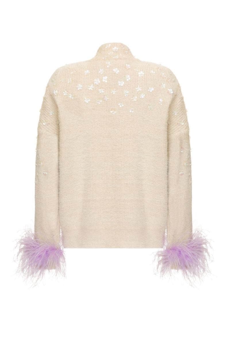 KNITTED CREAM SET WITH FEATHER CUFFS
